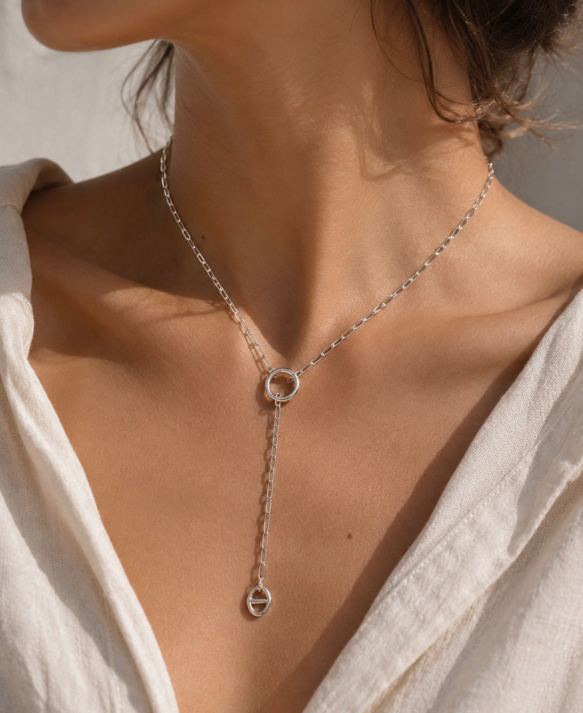 Sautoir Sarah – Collier argenté en acier inoxydable