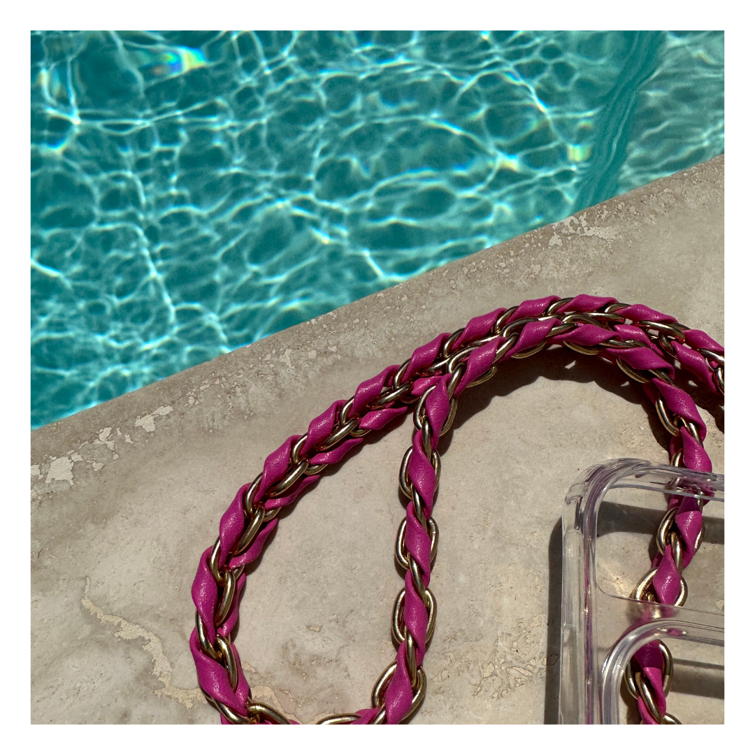 Chaîne de téléphone Carole – Bandoulière tressée rose fuchsia 120 cm