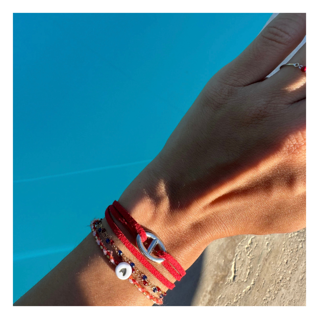 Bracelet Sandy – Maille marine dorée ou argentée sur cordon en suédine