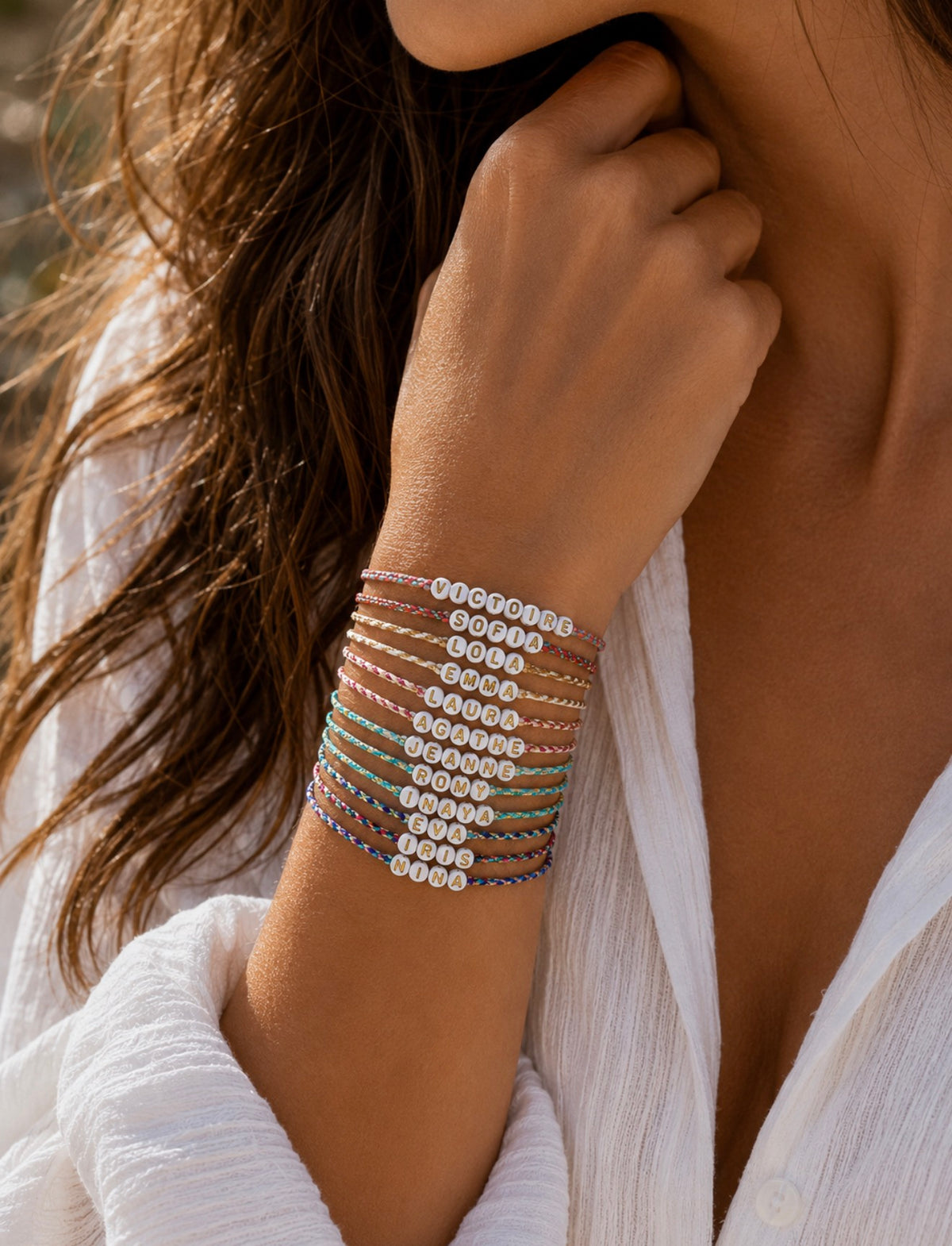 Bracelet personnalisé prénom – Perles lettres et cordon tressé