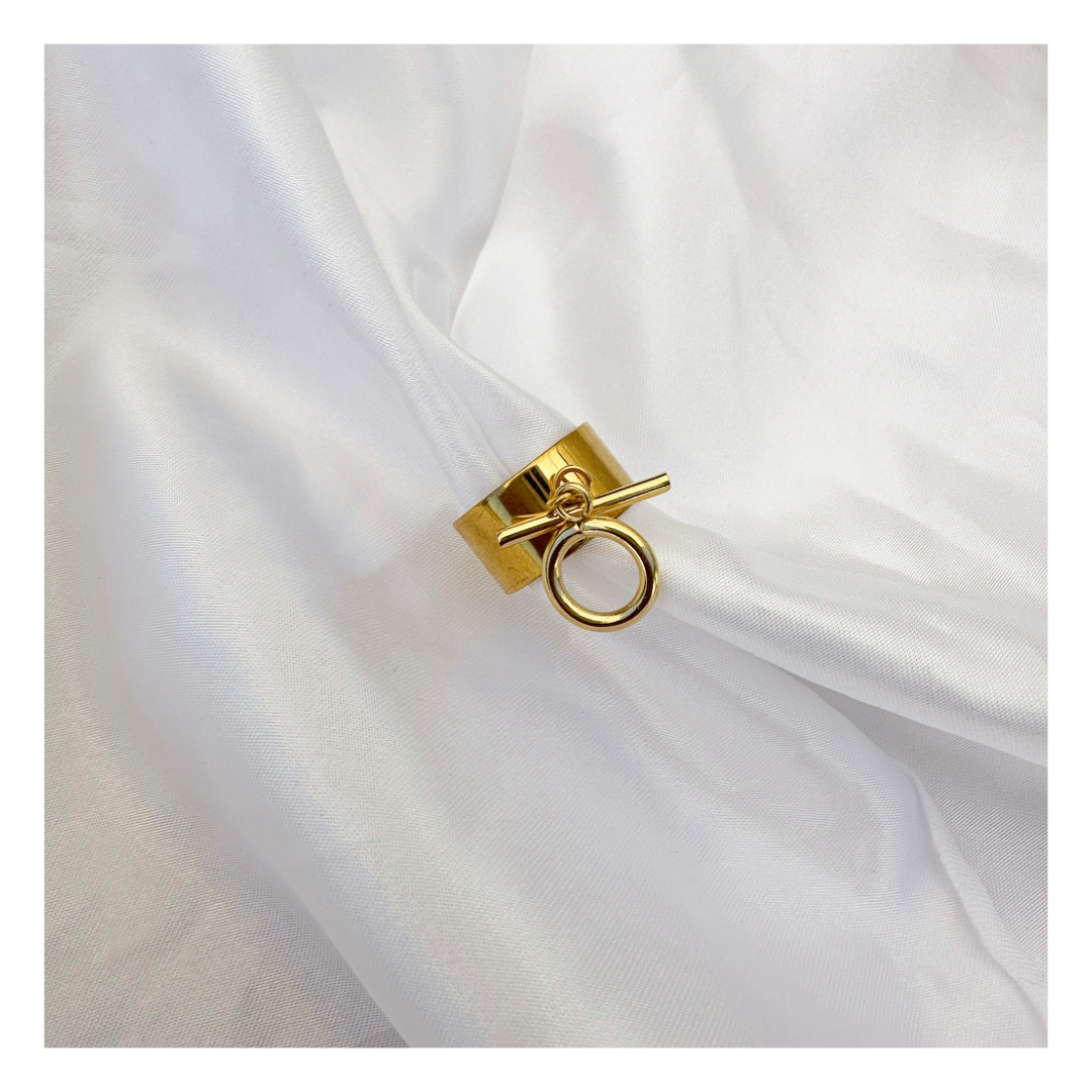 Bague Ambre – Bague dorée à breloque cercle en acier inoxydable